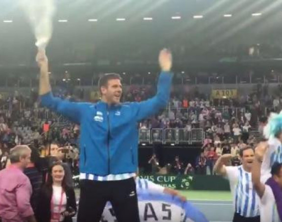 Video: Delpo slavio sa navijačima u Zagrebu!