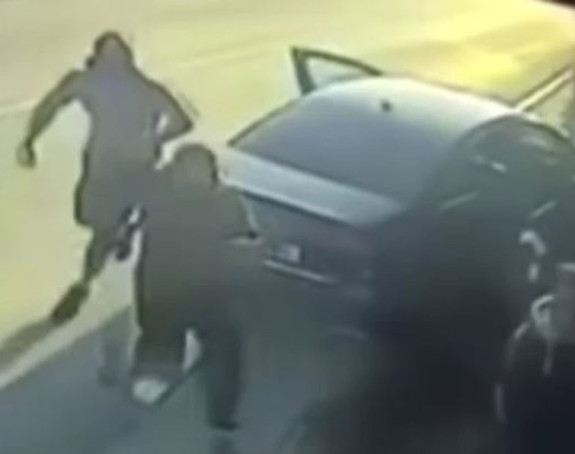 Potraga za braćom koja su pretukla muškarca palicama