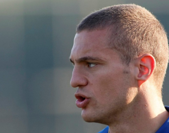 Nemanja Vidić sad prelazi u Milan?!
