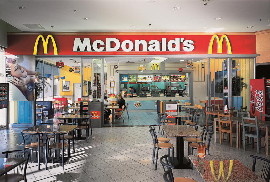 „Mekdonalds“ u Sloveniji od januara angažuje penzionere