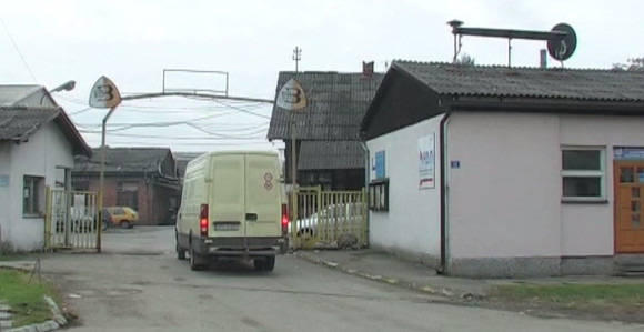 Vlada traži da joj Teslić vrati poklon