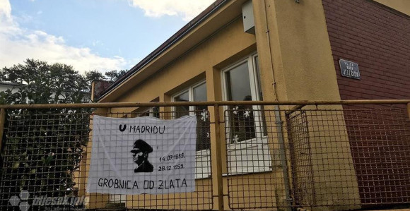 Transparent s Pavelićevim likom