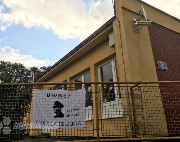 Ustaška koračnica na ogradi vrtića!