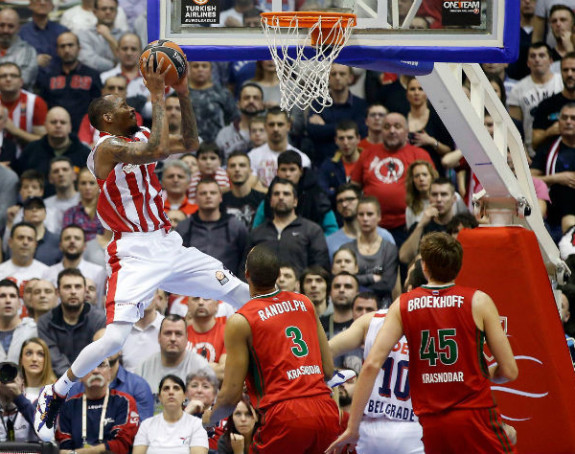EL: Ludilo Pionira srušilo i Ruse! Zvezda na putu za 1/4-finale!