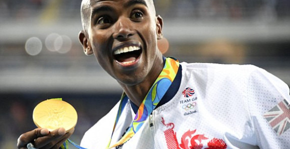 Za kraljicu vitez, za Trampa izbjeglica