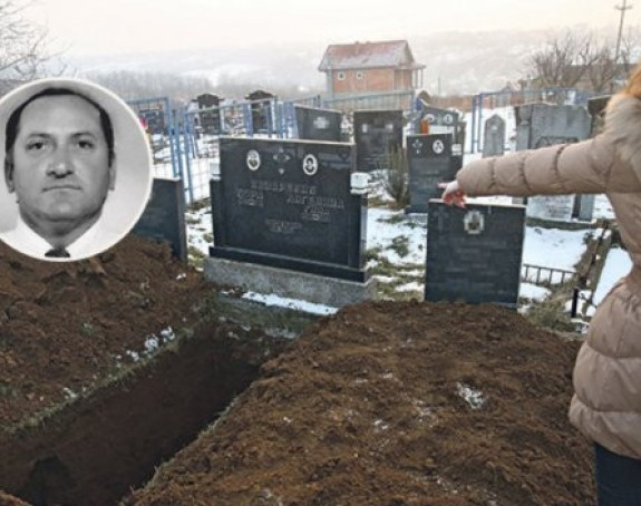 Drama: Napio se pa izgubio pokojnika...