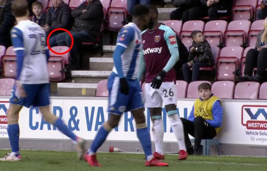 Zbog pljuvanja na hlađenju šest mečeva!