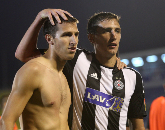 Marko Nikolić "upario" braću Šćepović!