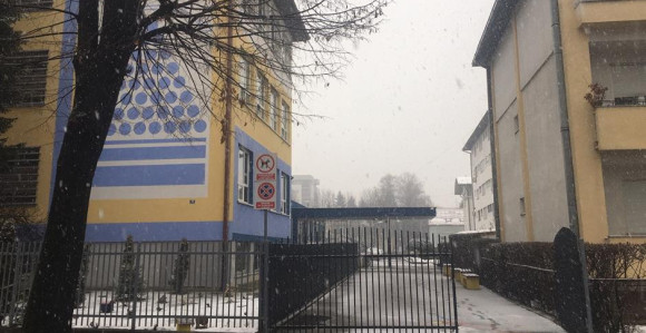 Sedam osnovaca  pretukli vršnjaka
