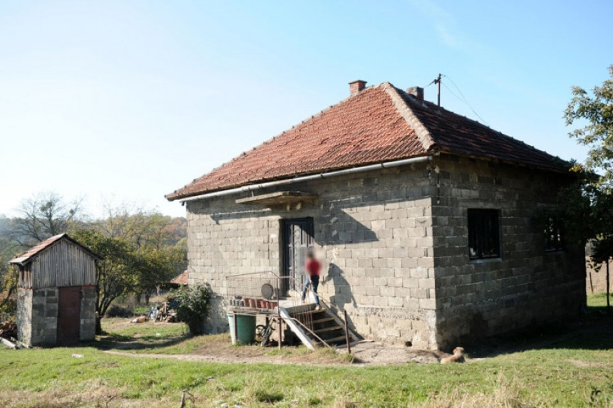 Дјевојчица затрудњела с малољетним братом