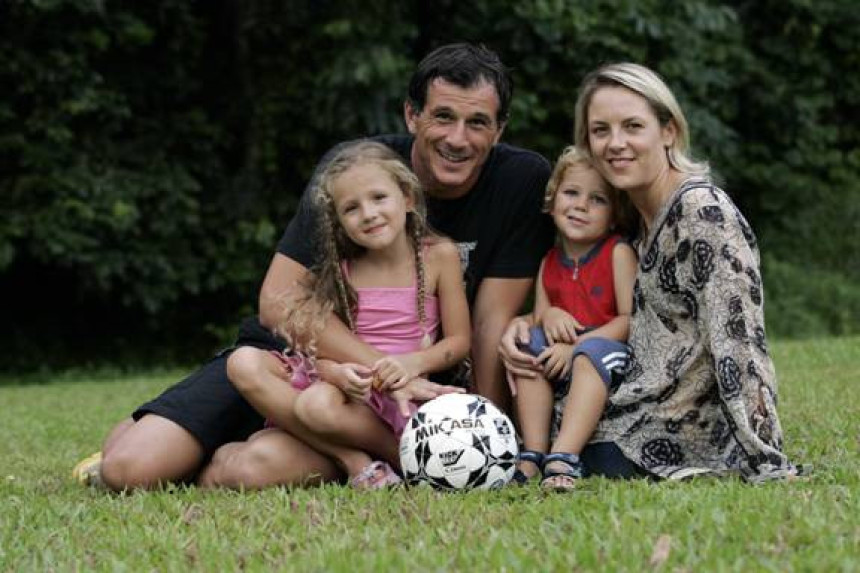 Дирљива прича: Од стопирања ка Олимпијади до легенде Сингапура!