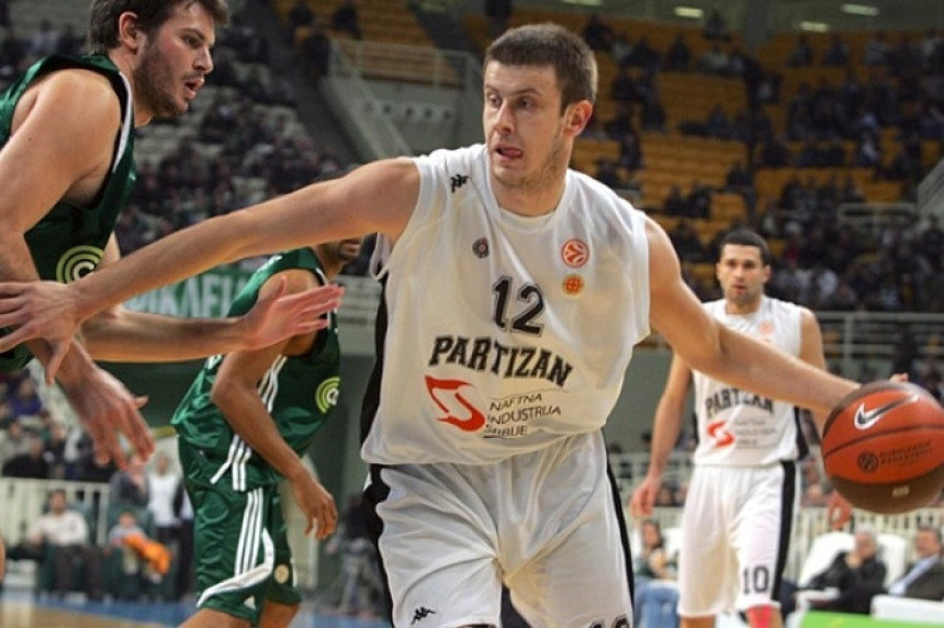 Potvrđeno: Novica Veličković se vraća u Partizan!