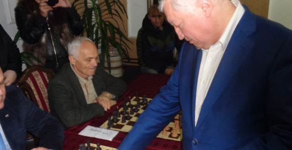 Karpov u Loznici