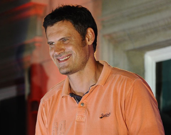 Koturović u svijetu biljaka: Liječim ljude od poroka!