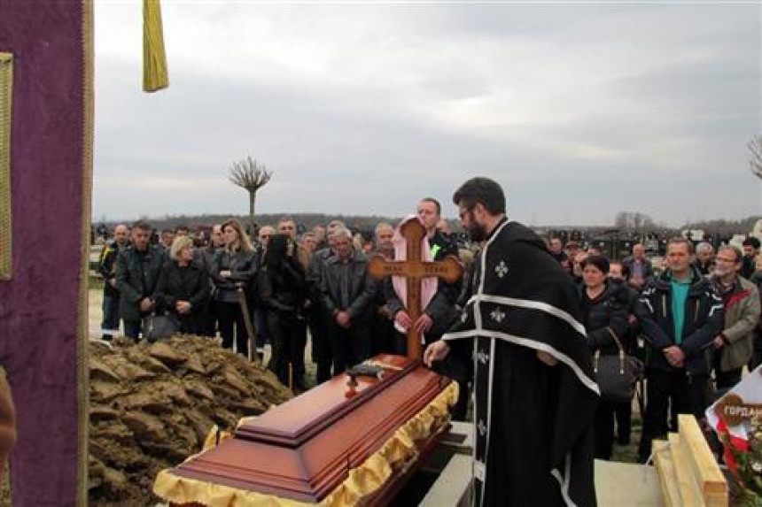 Сахрањен Неђо Ђевић у Бијељини