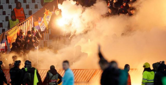 UEFA kaznila Zvezdu zbog nereda protiv CSKA!