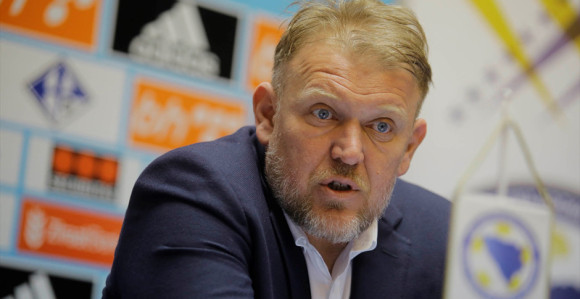 Роби: Баш ме брига да ли је неко Србин или Хрват!