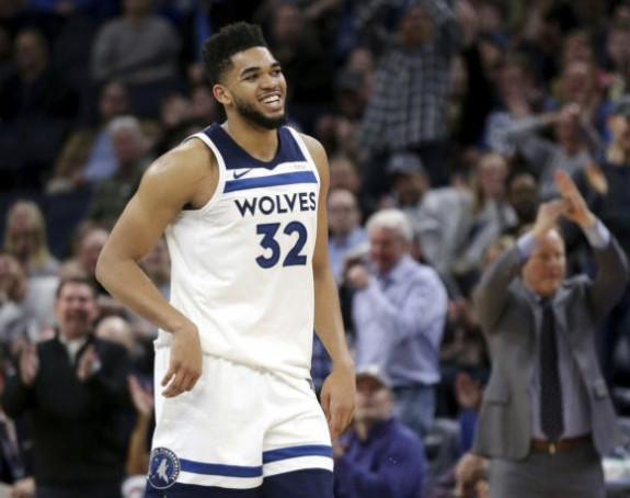 Tauns brojao do 56, Bjelica odličan, plej-of sve bliži!