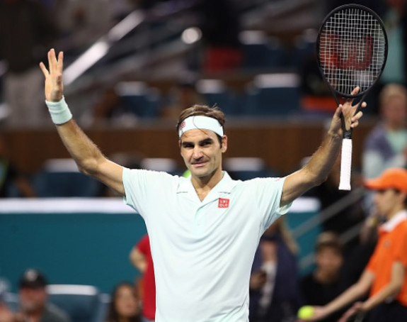 Majami: Federer počistio Andersona za 1/2-finale!