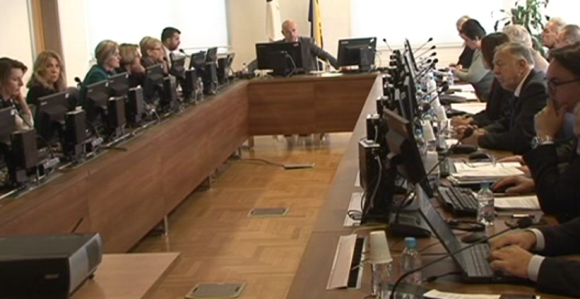 VSTV je korumpiran, koruptivan i potpuno u kandžama politike!