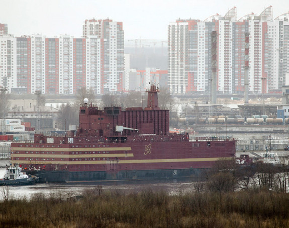 Испловио руски нуклеарни Титаник