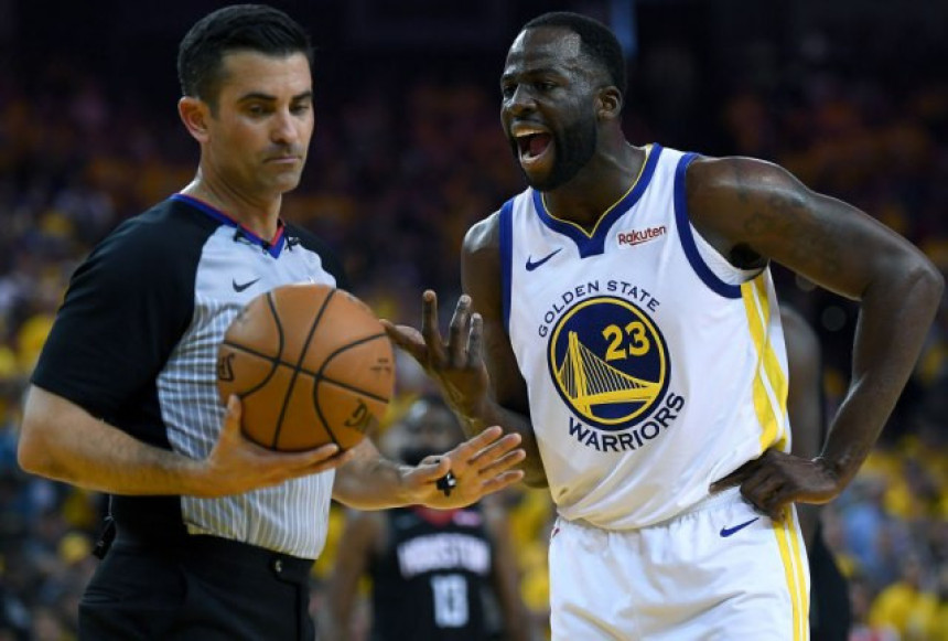 Video: Sudije uništavaju NBA!