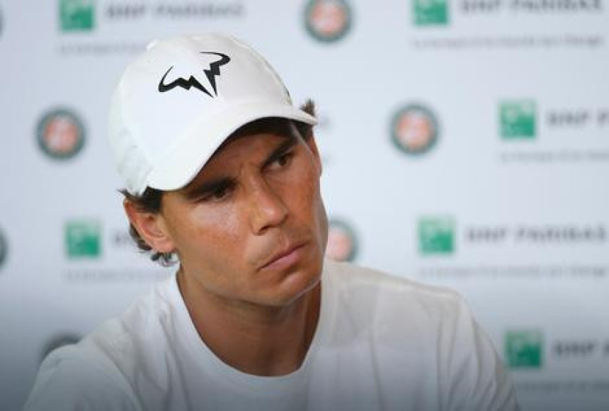 Povreda je sr...!!! Teniski svijet tuguje, Rafa htio da prkosi savjetu ljekara!