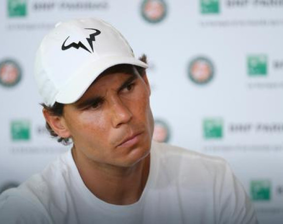 Povreda je sr...!!! Teniski svijet tuguje, Rafa htio da prkosi savjetu ljekara!