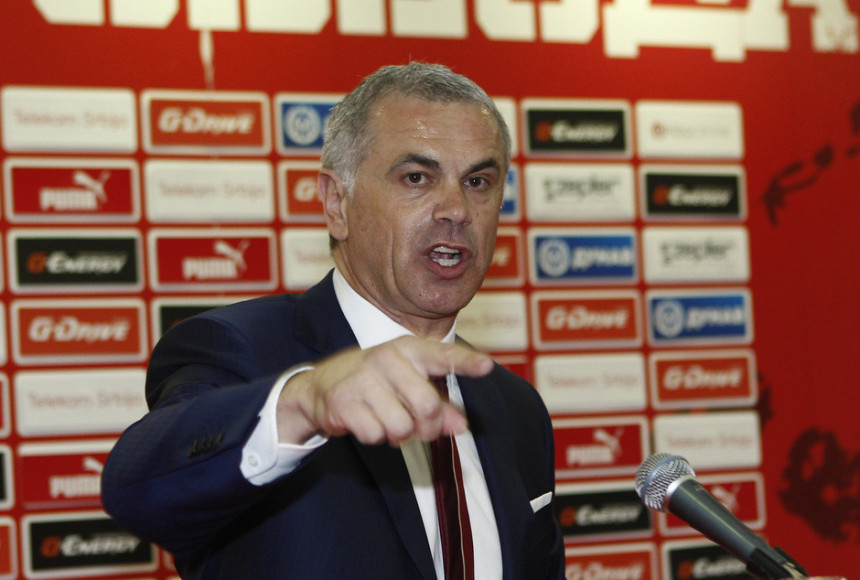 Terzić: Nema sposobnih da vode Zvezdu! Tu sam ja!