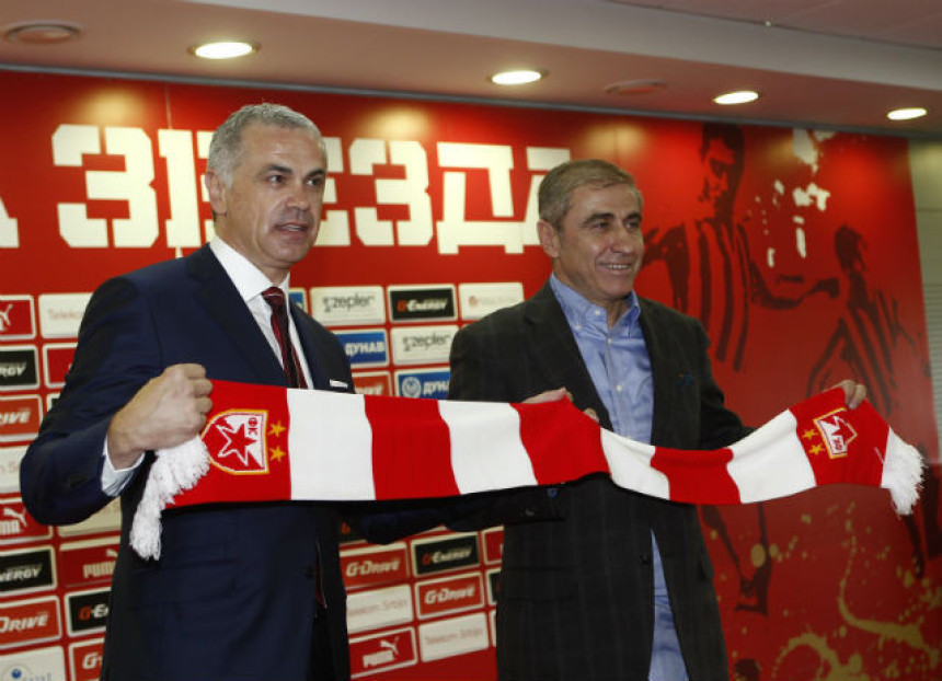Zvezda bira, tri opcije u igri!
