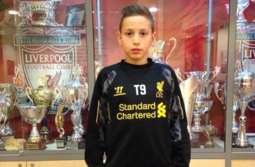 Video: Mladi Bosanac u Liverpulu!