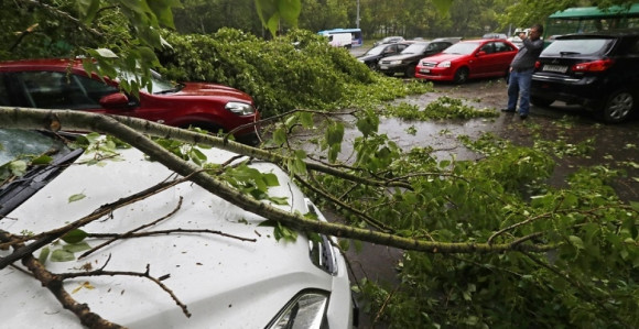 Uragan ubio sedmoro ljudi 