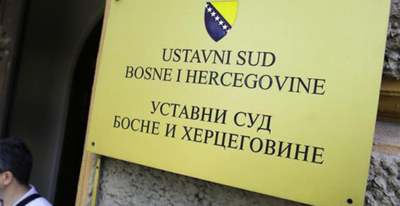 Srbi konačno konstitutivni
