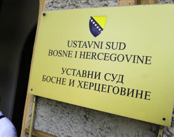 Srbi konačno konstitutivni