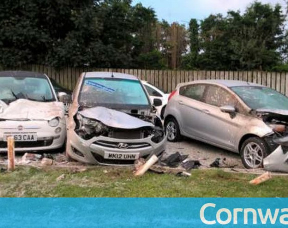 Ubio saputnicu i uništio 22 vozila