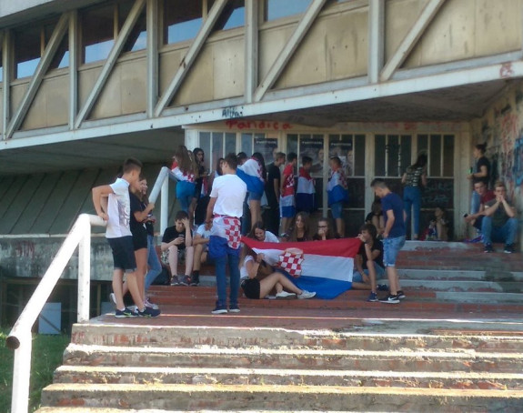 Travnička mladež - Za dom spremni!?  