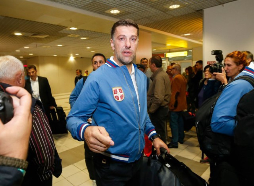 Krstajić u suzama, fudbalski svijet u crnom zbog Bunje...