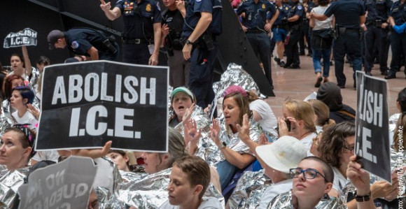 Protesti zbog Trampove politike