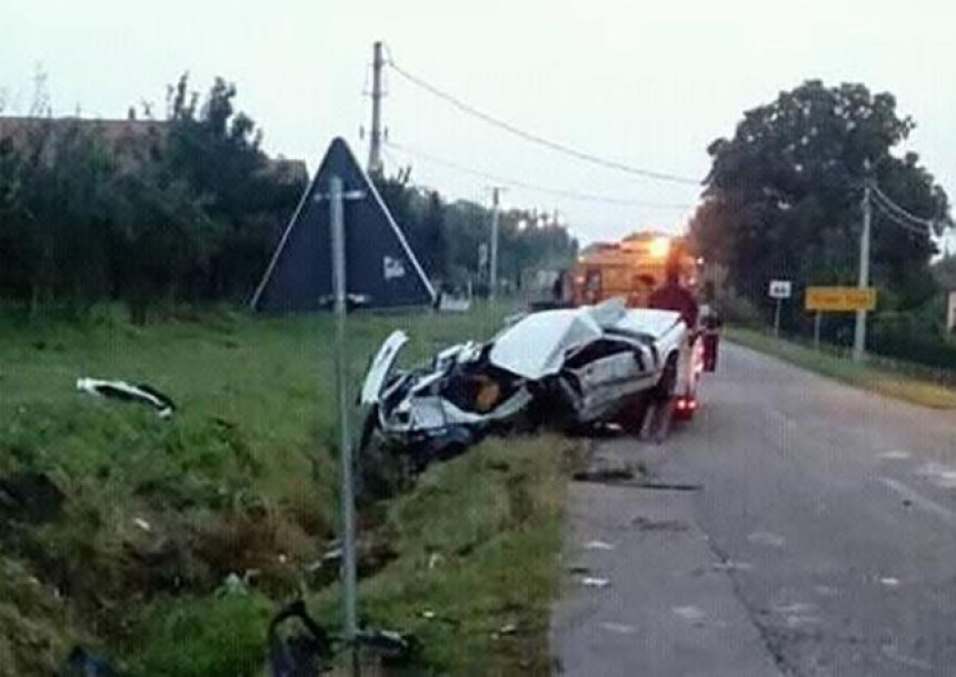 Трагедија у Србији: Погинули отац и син