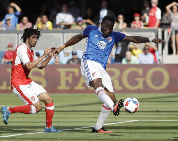 Video: I daleko od Ostrva, Drogba proganja Arsenal!