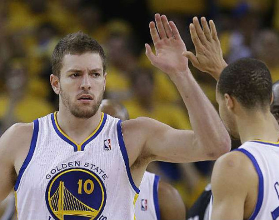 NBA: Dejvid Li novi centar Sparsa