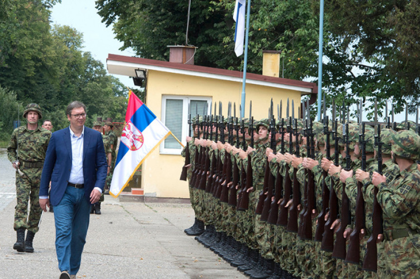 Путин и Макрон долазе у Србију