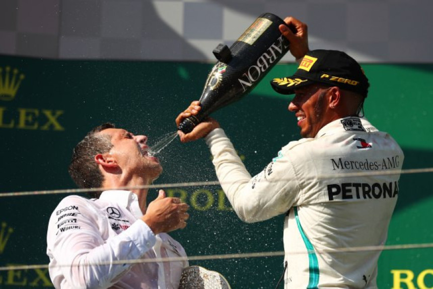 Hamilton: Ponosan sam, na pauzi ću da treniram!