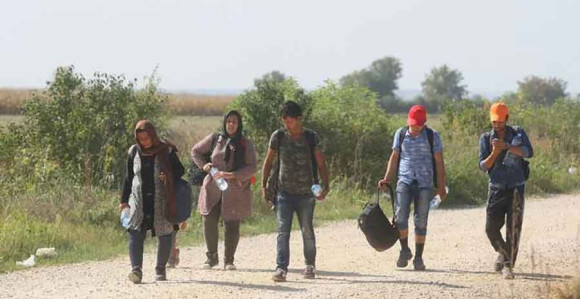 ББЦ о мигрантима: Граничари их туку