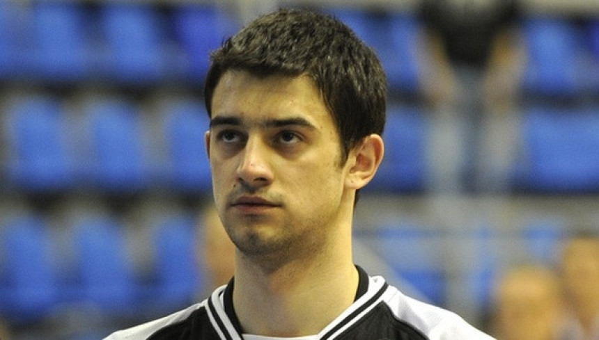 Sinovec se vraća u Partizan?!