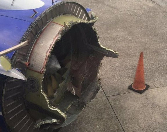 Zbog eksplozije avion prinudno sletio