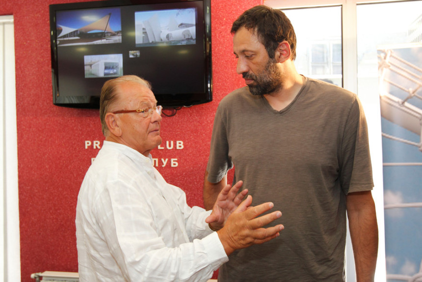 Divac i Kićanović prate Dudu Ivkovića u legendu!