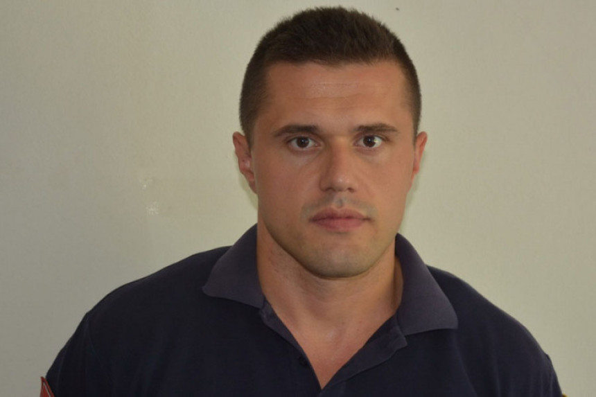 Policajac našao i vratio 3.200 KM