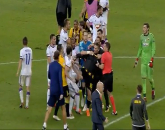 Видео: Сукоб Хрвата и Србина у Атини!