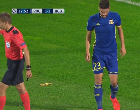 UEFA: Rostov u problemu zbog banane na terenu!